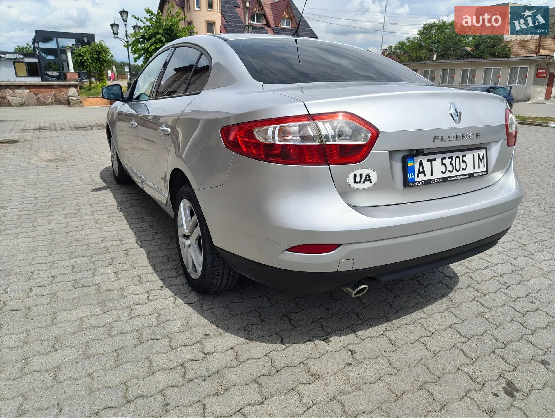 2011 Renault Fluence - мініатюра 12