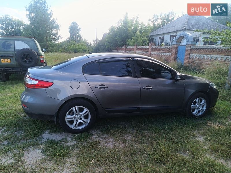 Седан Renault Fluence 2010 в Балаклее