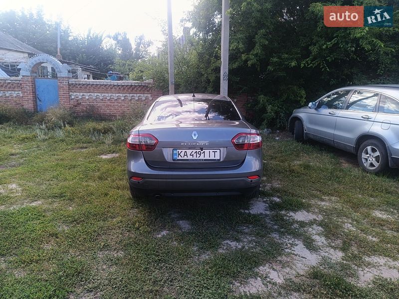 Седан Renault Fluence 2010 в Балаклее