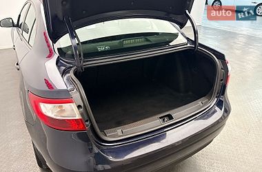 Седан Renault Fluence 2011 в Киеве