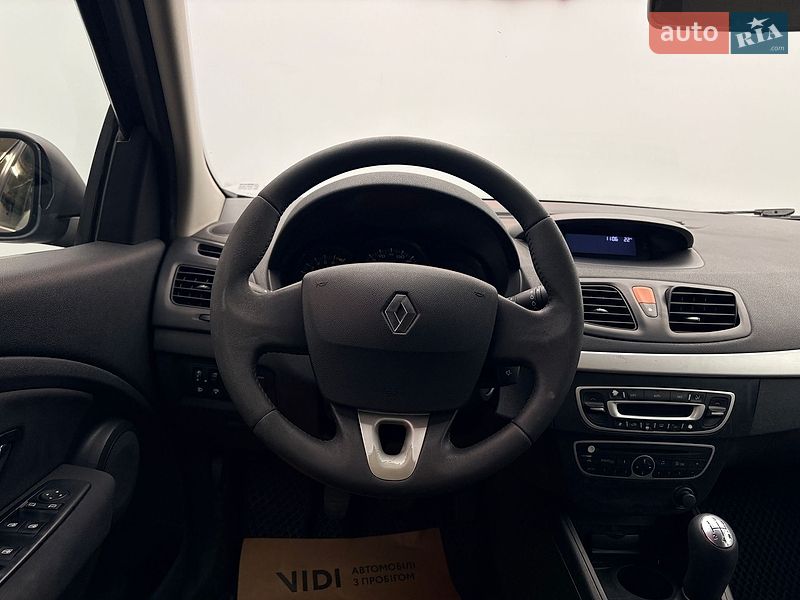 Седан Renault Fluence 2011 в Києві