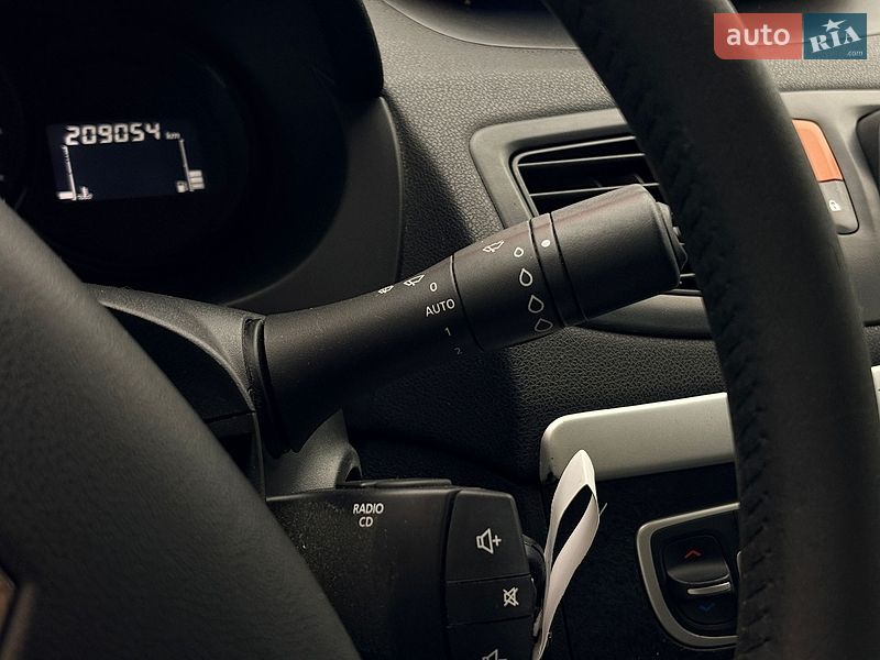 Седан Renault Fluence 2011 в Києві