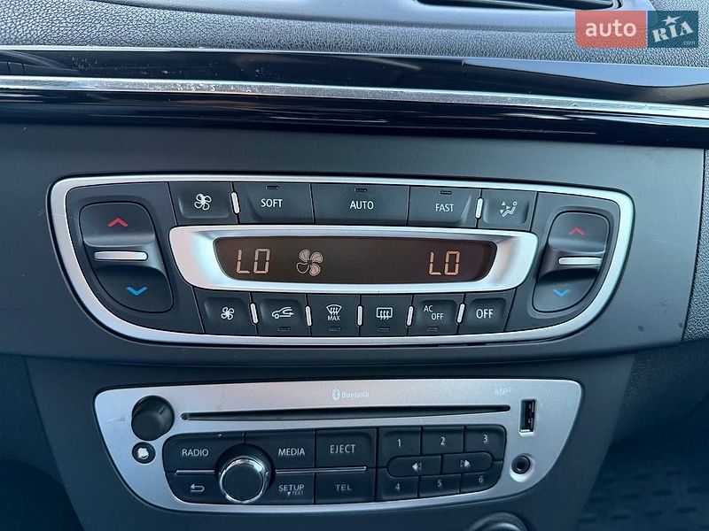 Седан Renault Fluence 2013 в Киеве