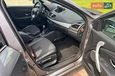 Седан Renault Fluence 2010 в Вараші