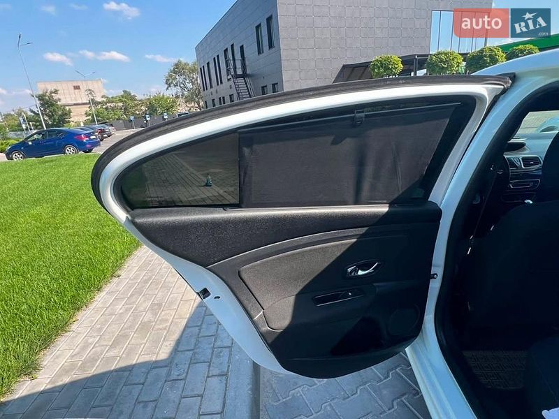 Седан Renault Fluence 2012 в Днепре