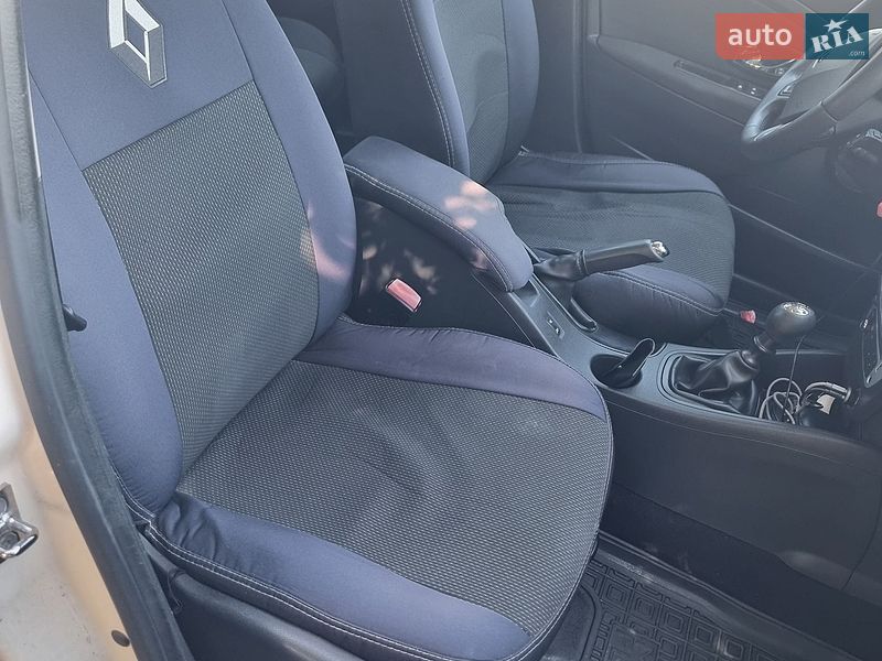 Седан Renault Fluence 2013 в Бучі фото 24 Седан Renault Fluence 2013 в Бучі