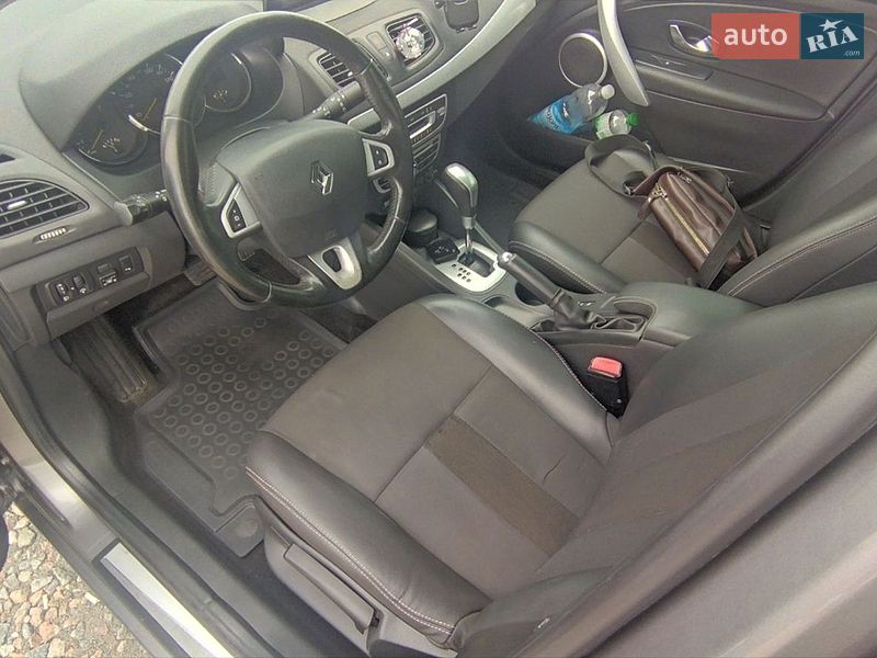 Седан Renault Fluence 2011 в Дніпрі