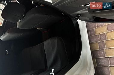 Седан Renault Fluence 2013 в Львові