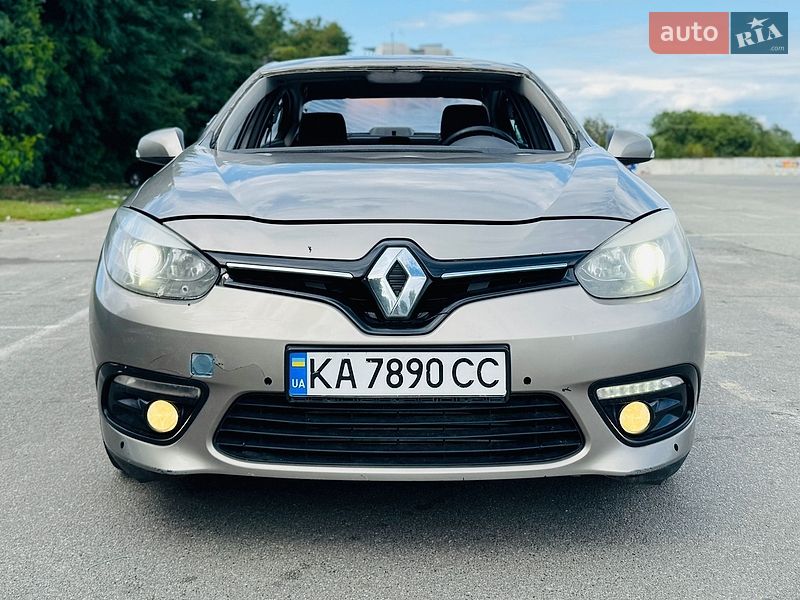 Седан Renault Fluence 2015 в Білогородці