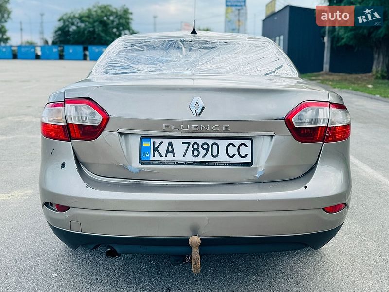 Седан Renault Fluence 2015 в Білогородці