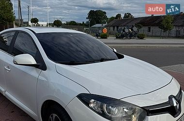 Седан Renault Fluence 2015 в Яворові
