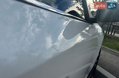 Седан Renault Fluence 2015 в Яворові