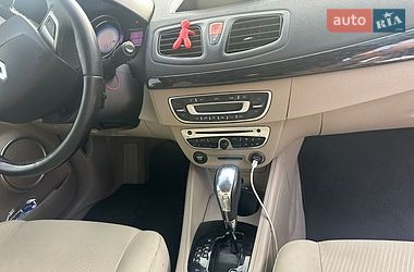 Седан Renault Fluence 2015 в Яворові