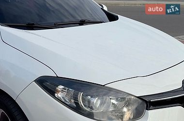 Седан Renault Fluence 2015 в Яворові