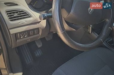 Седан Renault Fluence 2011 в Южноукраїнську