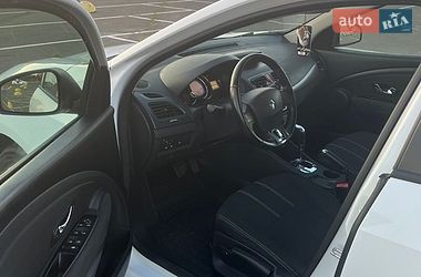 Седан Renault Fluence 2015 в Киеве