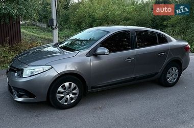 Седан Renault Fluence 2014 в Львові