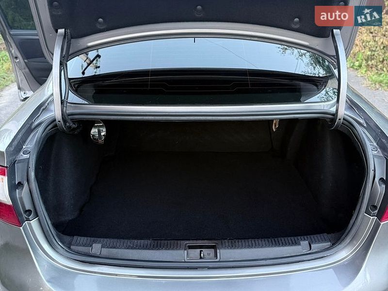 Седан Renault Fluence 2014 в Львові