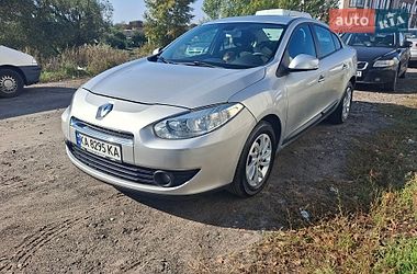 Седан Renault Fluence 2010 в Киеве
