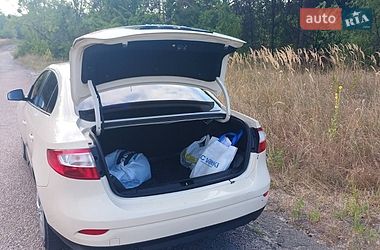 Седан Renault Fluence 2016 в Києві фото 5 Седан Renault Fluence 2016 в Києві