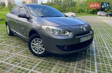 Седан Renault Fluence 2011 в Киеве