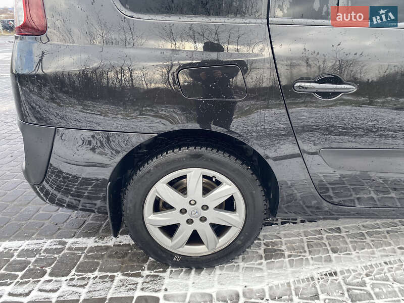 Минивэн Renault Grand Espace 2011 в Винниках фото 13 Минивэн Renault Grand Espace 2011 в Винниках
