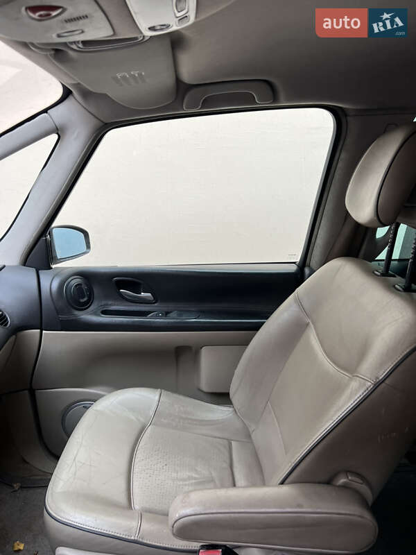 Минивэн Renault Grand Espace 2006 в Киеве фото 16 Минивэн Renault Grand Espace 2006 в Киеве