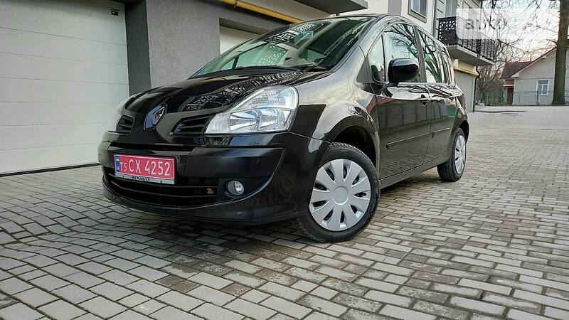 Універсал Renault Grand Modus 2009 в Коломиї