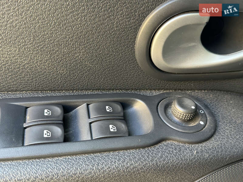 Мікровен Renault Grand Modus 2010 в Новому Розділі фото 19 Мікровен Renault Grand Modus 2010 в Новому Розділі