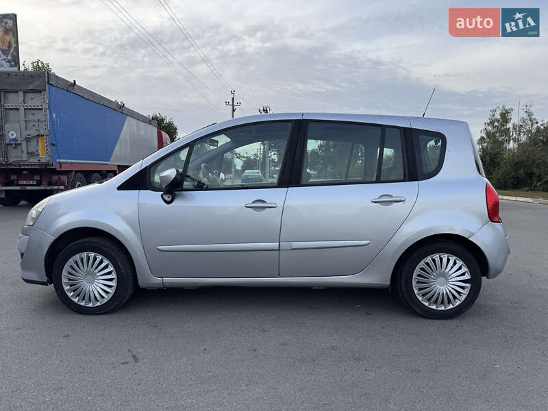 Микровэн Renault Grand Modus 2009 в 