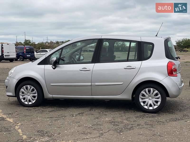 Мікровен Renault Grand Modus 2009 в Одесі