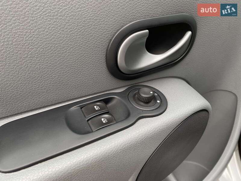 Мікровен Renault Grand Modus 2009 в Одесі