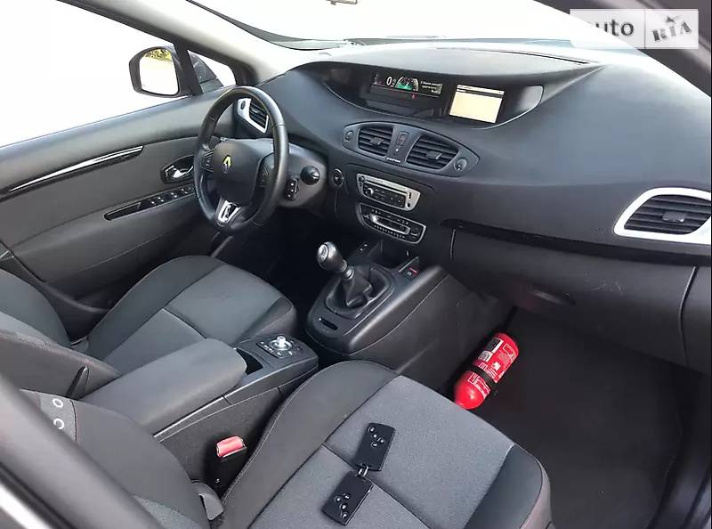 Мінівен Renault Grand Scenic 2013 в Чернівцях