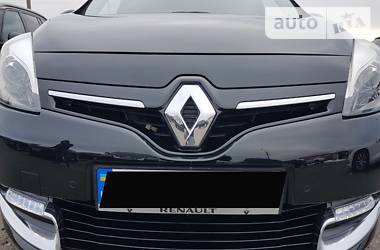 Renault Grand Scenic 2013