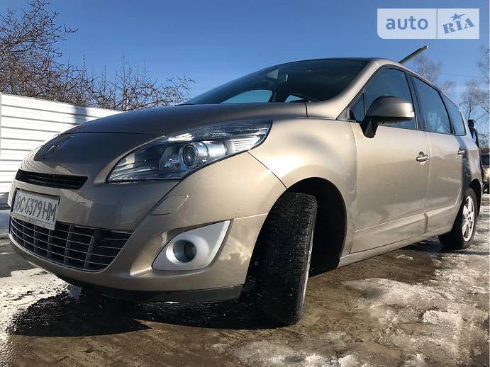 Мінівен Renault Grand Scenic 2011 в Дрогобичі