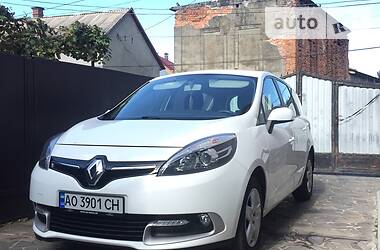 Renault Grand Scenic 2015