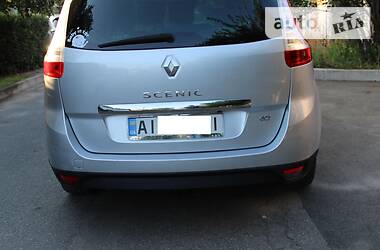 Хэтчбек Renault Grand Scenic 2013 в Вишневом