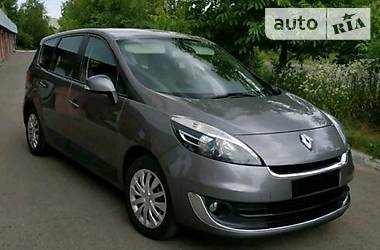 Renault Grand Scenic 2012