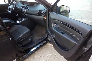 Мінівен Renault Grand Scenic 2014 в 