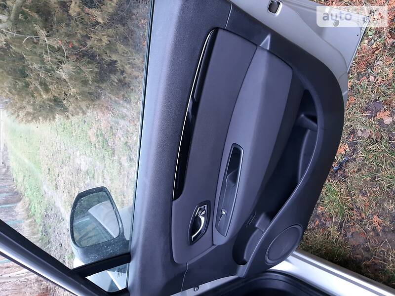 Минивэн Renault Grand Scenic 2012 в Ровно