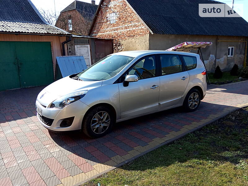 Універсал Renault Grand Scenic 2011 в Городку