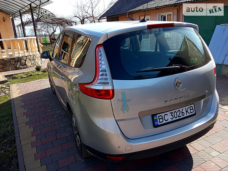 Універсал Renault Grand Scenic 2011 в Городку
