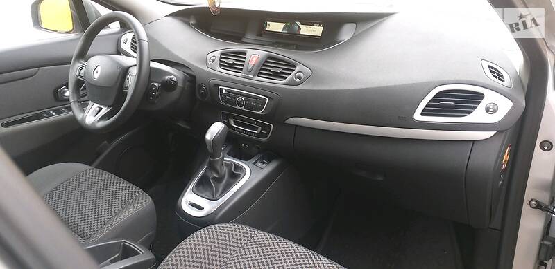 Мінівен Renault Grand Scenic 2012 в Збаражі