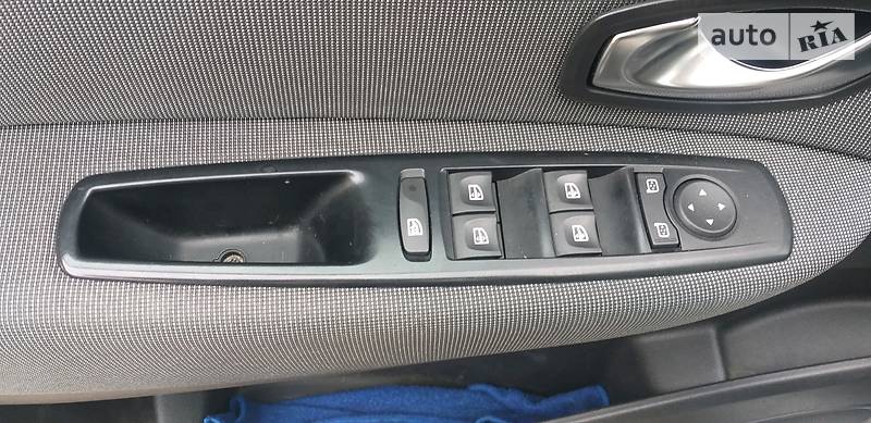 Мінівен Renault Grand Scenic 2012 в Збаражі