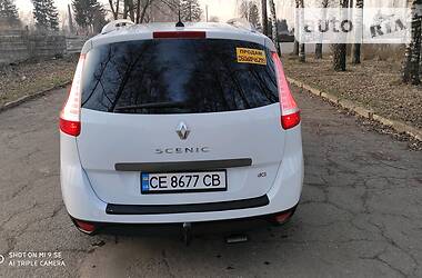 Мінівен Renault Grand Scenic 2014 в 