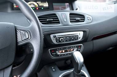 Мінівен Renault Grand Scenic 2013 в 