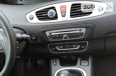 Мінівен Renault Grand Scenic 2010 в 