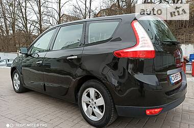 Renault Grand Scenic 2010