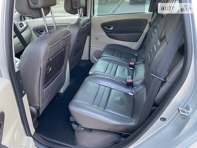 Мінівен Renault Grand Scenic 2010 в Дубні