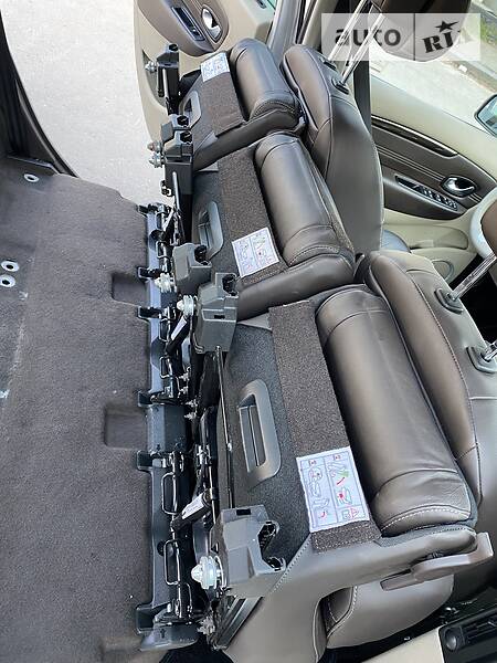 Мінівен Renault Grand Scenic 2010 в Дубні